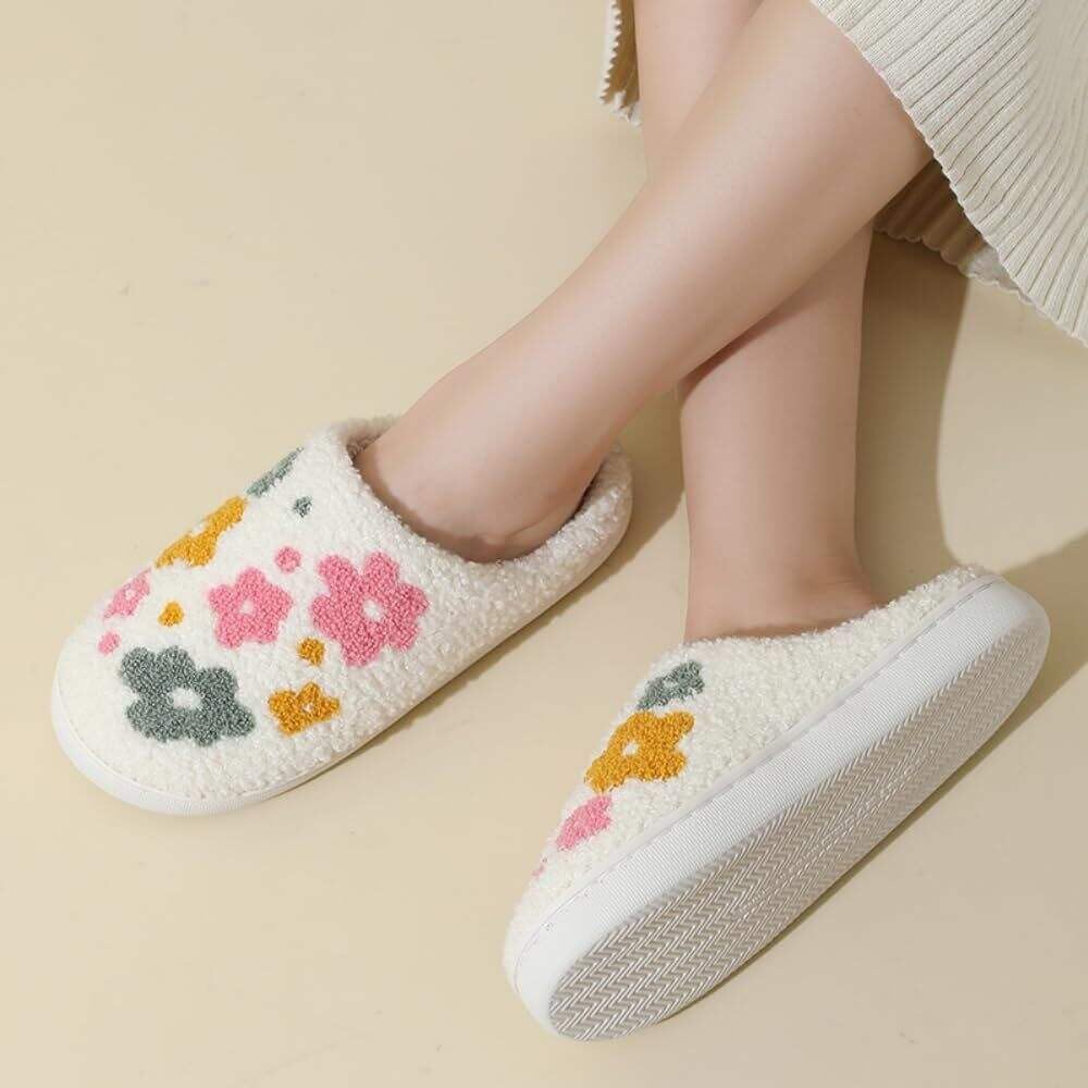 Cozy Furry House Slippers for Women/Men Cute Warm Indoor Non-Slip Winter Cozy Shoes